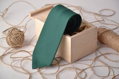 Mens necktie of green color - MADEheart.com