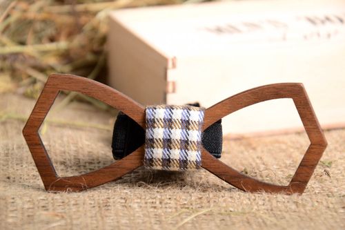 Wooden bow tie unusual designer present beautiful handmade accessories - MADEheart.com