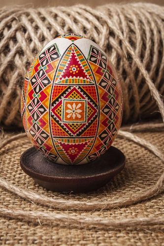 Handmade Easter egg - MADEheart.com