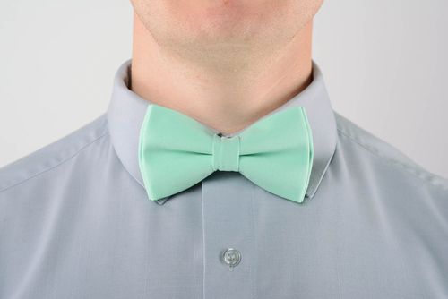 Bow tie of mint color - MADEheart.com