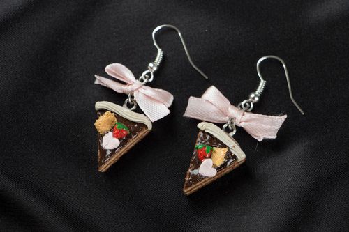 Earrings with charms in the shape of cakes - MADEheart.com