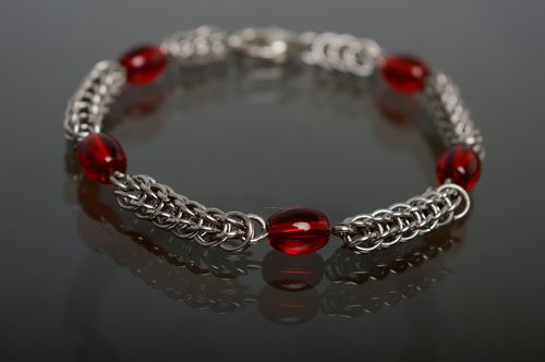 Chainmail metal bracelet with beads - MADEheart.com