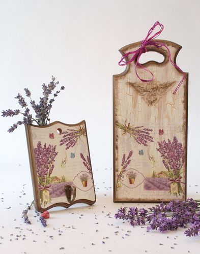 Board and hanger with floral motifs - MADEheart.com