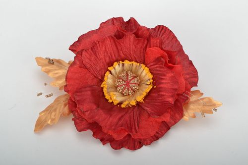 Hairpin flower brooch Gold Scarlet - MADEheart.com