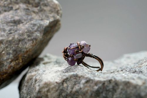 Copper ring with amethyst - MADEheart.com