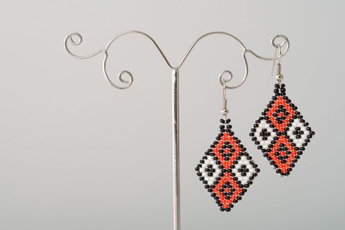 Beaded earrings Rhombus - MADEheart.com