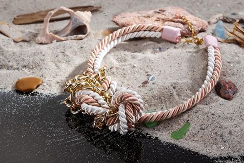 Stylish handmade necklace - MADEheart.com