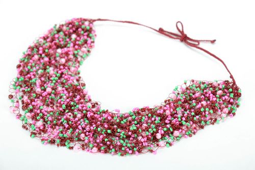Necklace made of  Chinese beads - MADEheart.com