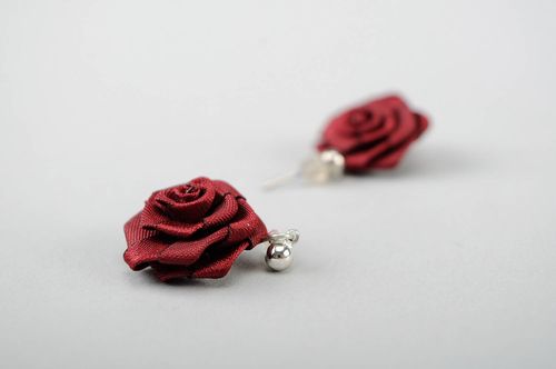 Earrings Bordeaux Rose - MADEheart.com