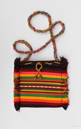 Bright purse in ethnic style - MADEheart.com