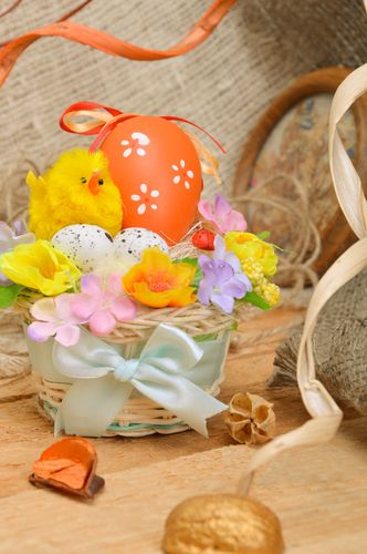 Small decorative woven Easter basket with flowers handmade - MADEheart.com