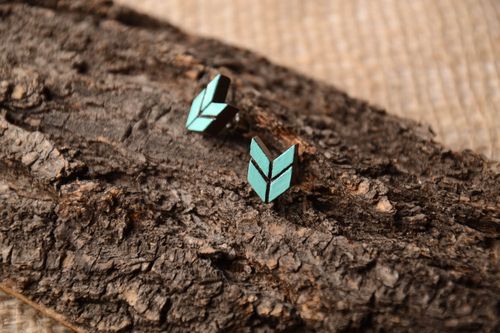 Stylish handmade stud earrings wooden earrings for girls fashion trends - MADEheart.com